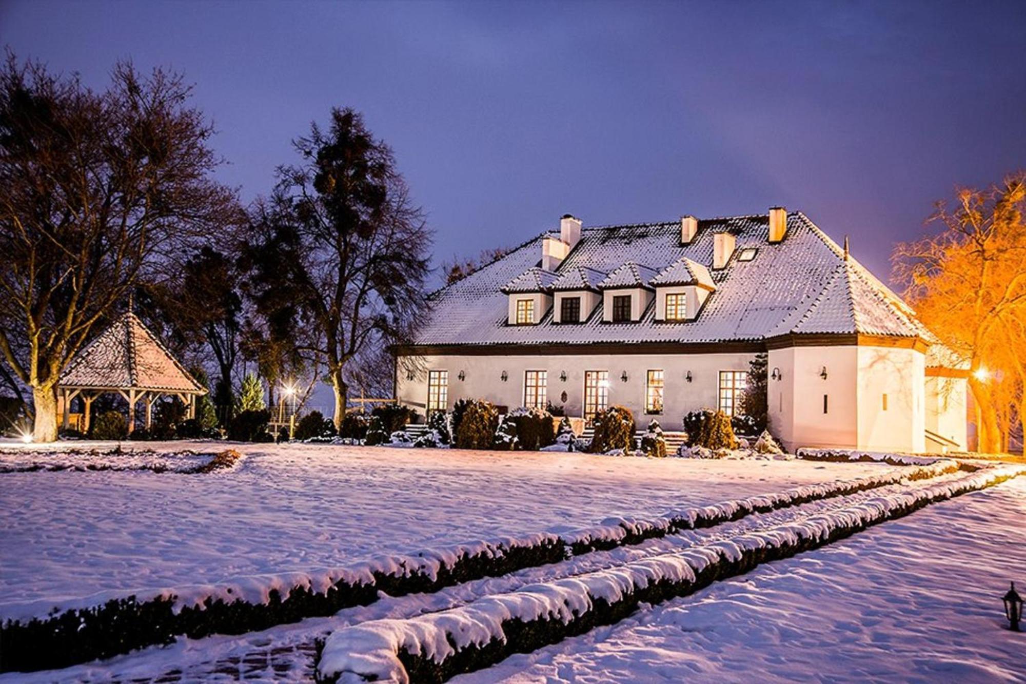 Bialy Dwor Bed and Breakfast Kwidzyn Exteriör bild