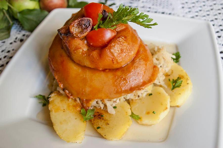 Bialy Dwor Bed and Breakfast Kwidzyn Exteriör bild