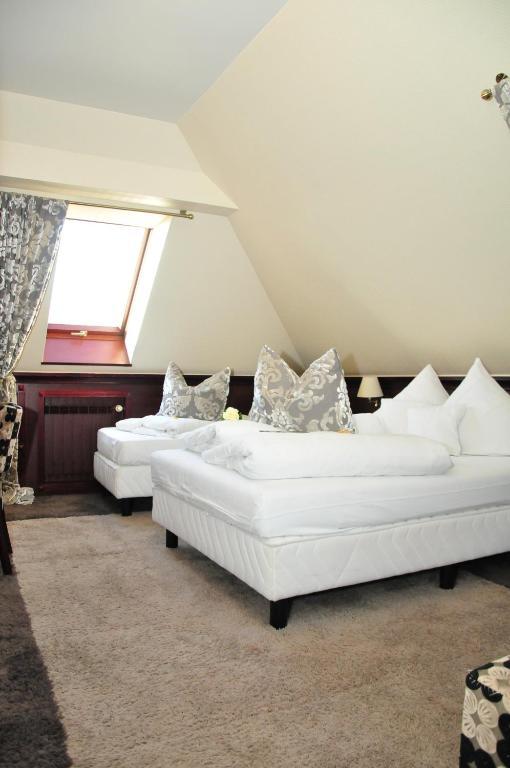 Bialy Dwor Bed and Breakfast Kwidzyn Rum bild