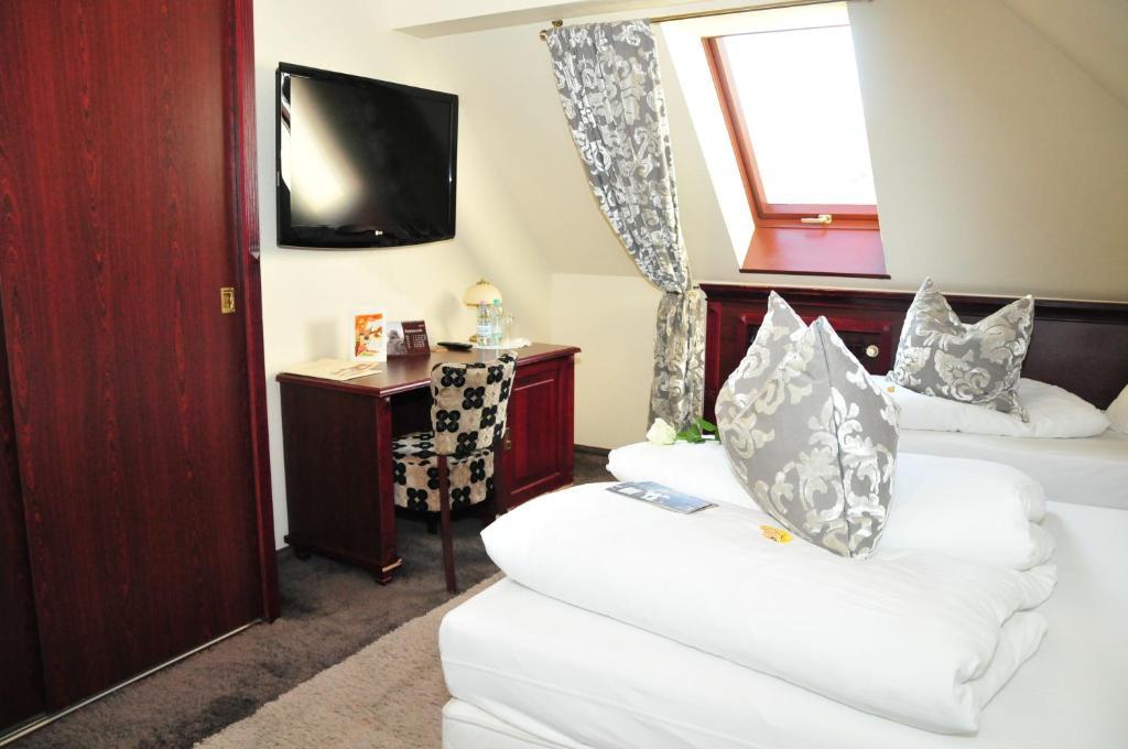 Bialy Dwor Bed and Breakfast Kwidzyn Rum bild