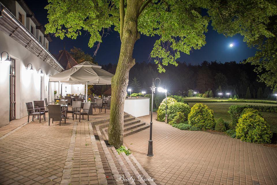 Bialy Dwor Bed and Breakfast Kwidzyn Exteriör bild