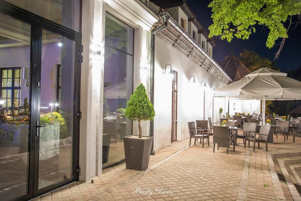 Bialy Dwor Bed and Breakfast Kwidzyn Exteriör bild